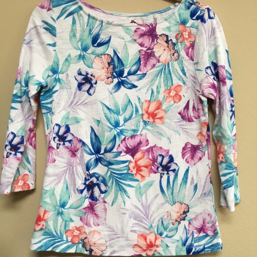 Like New-TommyBahama-Sm/P floral top